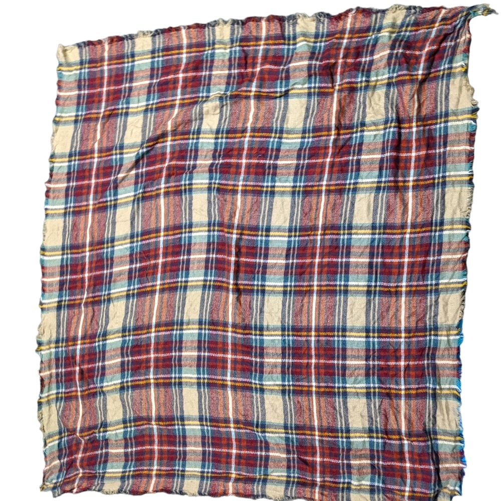 The multicolored oversized scarf